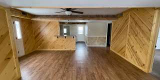 Cozy 2 Bedroom Home! Washer  Dryer Hookups! Large Deck! Spacious Yard! Gallery 1