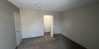 2Bed DOWNTOWN!! Gallery 35