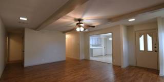 Updated, Spacious 3 Bedroom, 2 Bath Duplex in Whitehouse ISD! Gallery 5