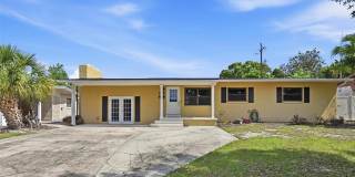 3707 PELICAN Lane Gallery 2