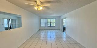 2320 S Cypress Bend Dr Gallery 27