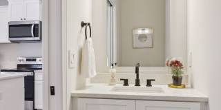 Model 3 Bedroom Town Home Gallery 16