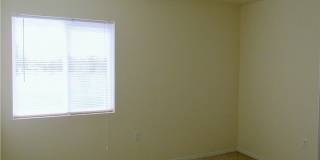 2 Bed 2 Bath Home on Corner! Gallery 9
