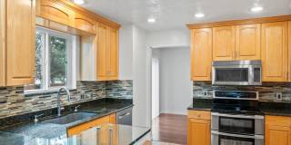 Upper East 5 Bedroom Sandy Home Gallery 8