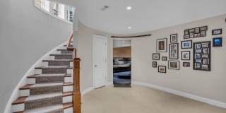 502 Brighton Avenue Gallery 51