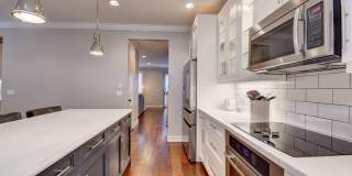 134 Madison Lane Gallery 18