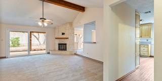 Lovely 3 Bedroom, 2 Bathroom in North Central Austin!!! Gallery 5