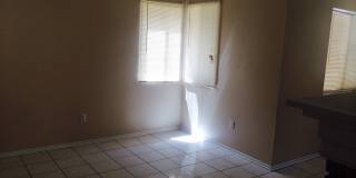 !! JUST REMODELED HOME AVAILABLE TODAYYY !! Gallery 9