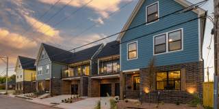 4009 North Indiana Avenue Gallery 31