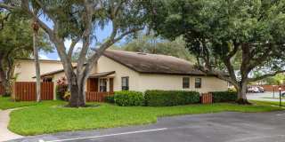 8019 SE Villa Circle Gallery 28