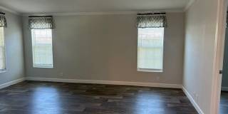 12 Downing Drive Gallery 8
