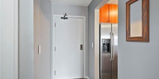 401 S 1st St Gallery 11