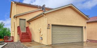 FEELS LIKE HOME! 2BD CONDO with MOUNTAIN VIEWS - Security Deposit Waiver Available Gallery 1