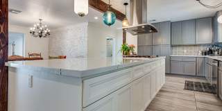 1321 7th Street Gallery 14