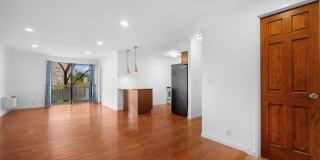 141 Great Neck Road Gallery 6