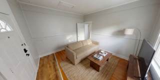 900 Woodlawn Avenue Gallery 3