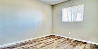 706 SE 13th Court unit: C Gallery 27