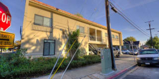 977 Bellomy St Gallery 1