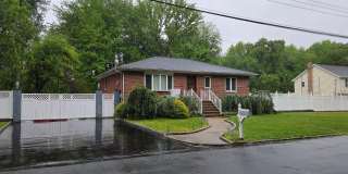 301 Matchaponix Road Gallery 1