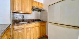 302 Broome Street Gallery 6