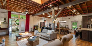 585 White Circle 585 White Circle Gallery 1