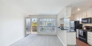 Elan Pacific Lofts Gallery 6