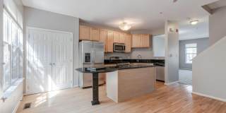 5140 DONOVAN Drive Gallery 6