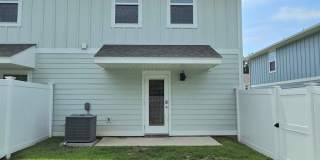 3-Bedroom End Unit Townhome Gallery 17