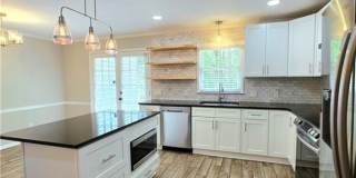 765 N Parkwood Road Gallery 9