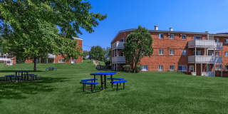 Fox Crossing Apartments Gallery 8