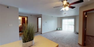 Oxbow Park Apartments Gallery 41