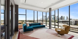 The Oliver Gallery 19