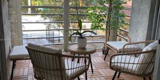 17890 W Dixie Hwy Gallery 1