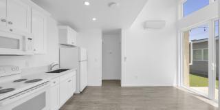 572 N Cambridge St Gallery 5