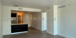 2025 Meridian Ave Gallery 10