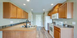 Charming Pullman Retreat with Space to Live and Entertain Gallery 8