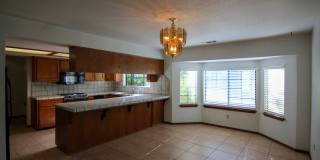 3 Bedroom Home for Rent in Redding CA | Office, RV Parking, Fenced Yard & 2-Car Garage Gallery 7