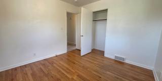 *AVAILABLE NOW* 3 Bedroom in Martin Acres, Huge Yard Gallery 22