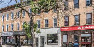 67-17 Myrtle Avenue Gallery 18