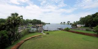 Waterfront in Shalimar with Dock and Lift Waterfront in Shalimar with Dock and Lift Gallery 53