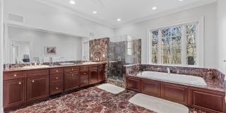 8541 OLD DOMINION Drive Gallery 21