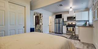 1321 7th Street Gallery 33