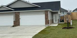 412 West Roger Street - 1 Gallery 1