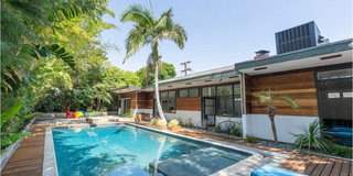 5715 Satsuma Avenue 5715 Satsuma Avenue Gallery 1