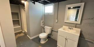 1238 E Page St | Springfield, MO 65804 COLLEGE PRE-LEASING – Close to MSU – Secure It Now Gallery 14