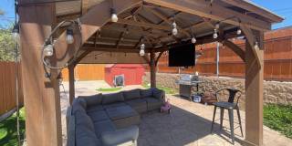 Fully remodeled house in Spring Valley on a beautifully manicured lot Gallery 1