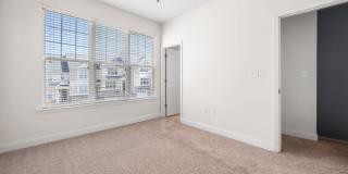 Fantastic Three Bedroom Townhouse in Charlotte Gallery 17