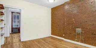 121 Bank Street Gallery 4