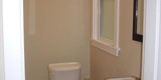 3606 A  Bates Street Gallery 4