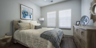 The Ivy at Berlin Place Gallery 14